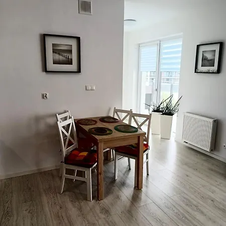 Azure Mare B&m * Kolobrzeg