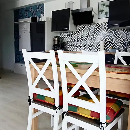 Azure Mare B&m Apartament