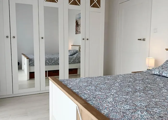 Azure Mare B&m Apartment *